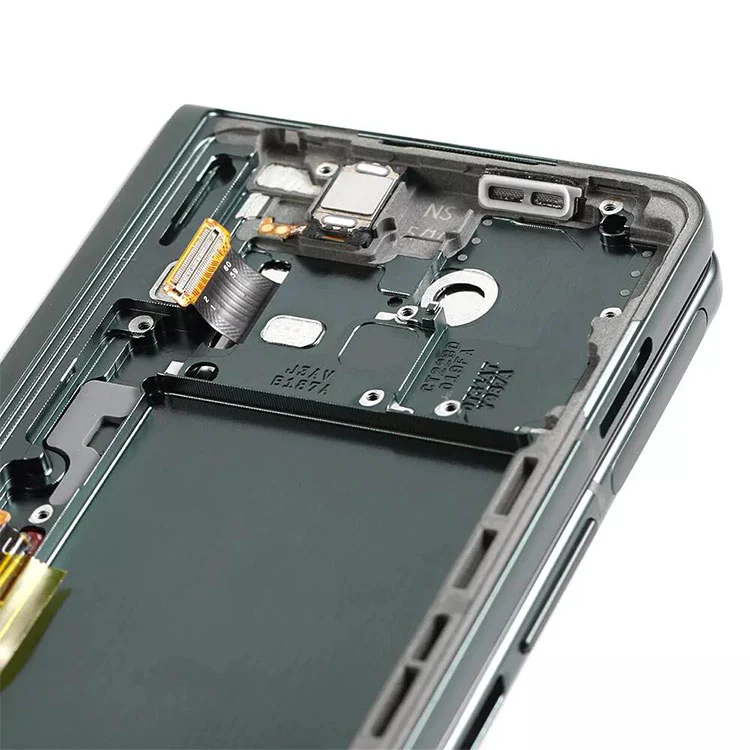 Lipur 3 LCD layar